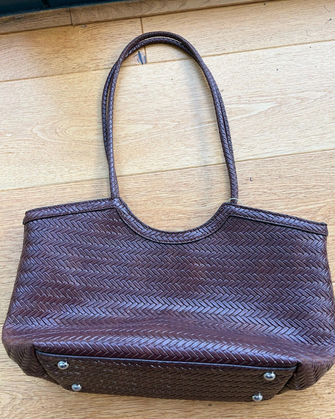 Rica Geflochtene Tasche aus Kunstleder – Image 6