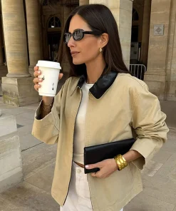 Maria Contrast Collar Zip-Up Jacket